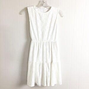 Mady & Nell White Dress Size M Summer Lace